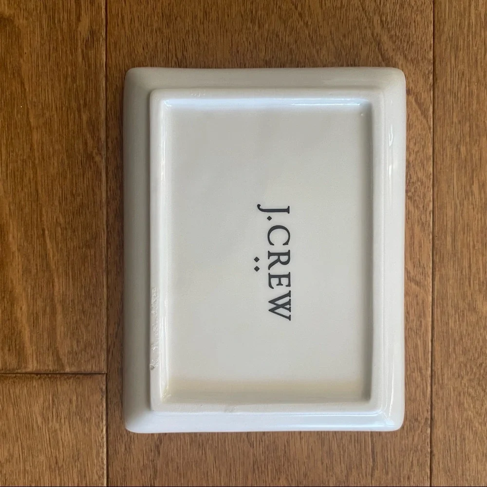 J Crew ceramic gold stipe printed jewelry dish